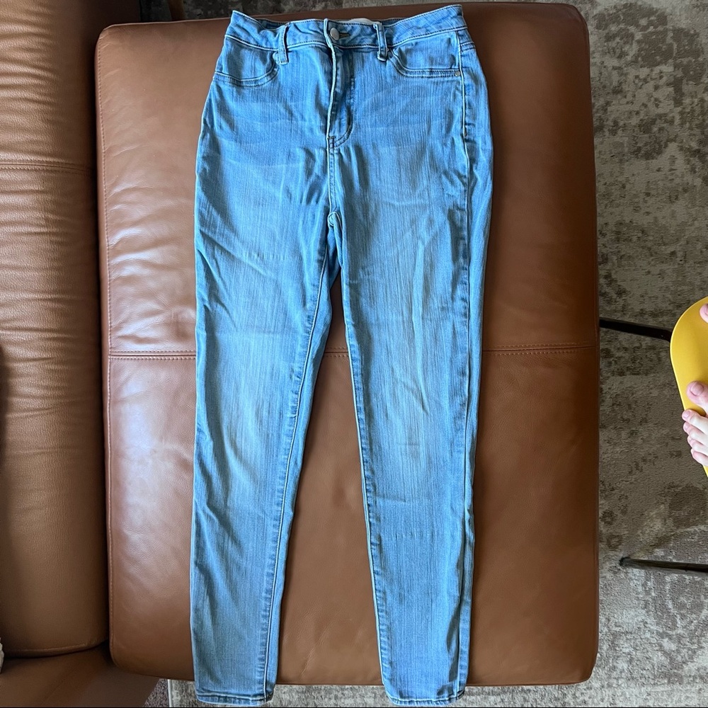 High waist skinny jeans